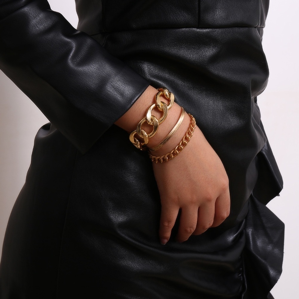 *TALLIE* 3-Pc Gold Chain Fashion Bracelet Set